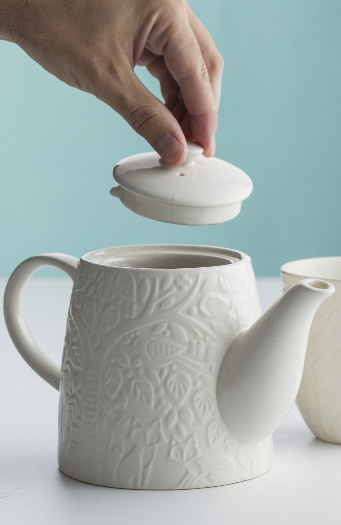 Mason Cash In The Forest Cream Teapot in 1 Litre