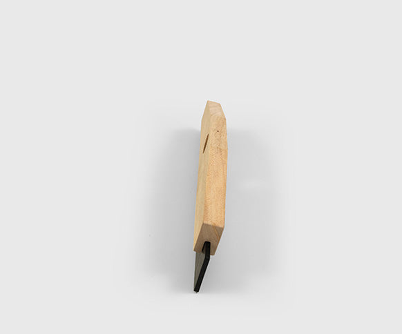 18" Wooden Squeegee with BR058 Handle